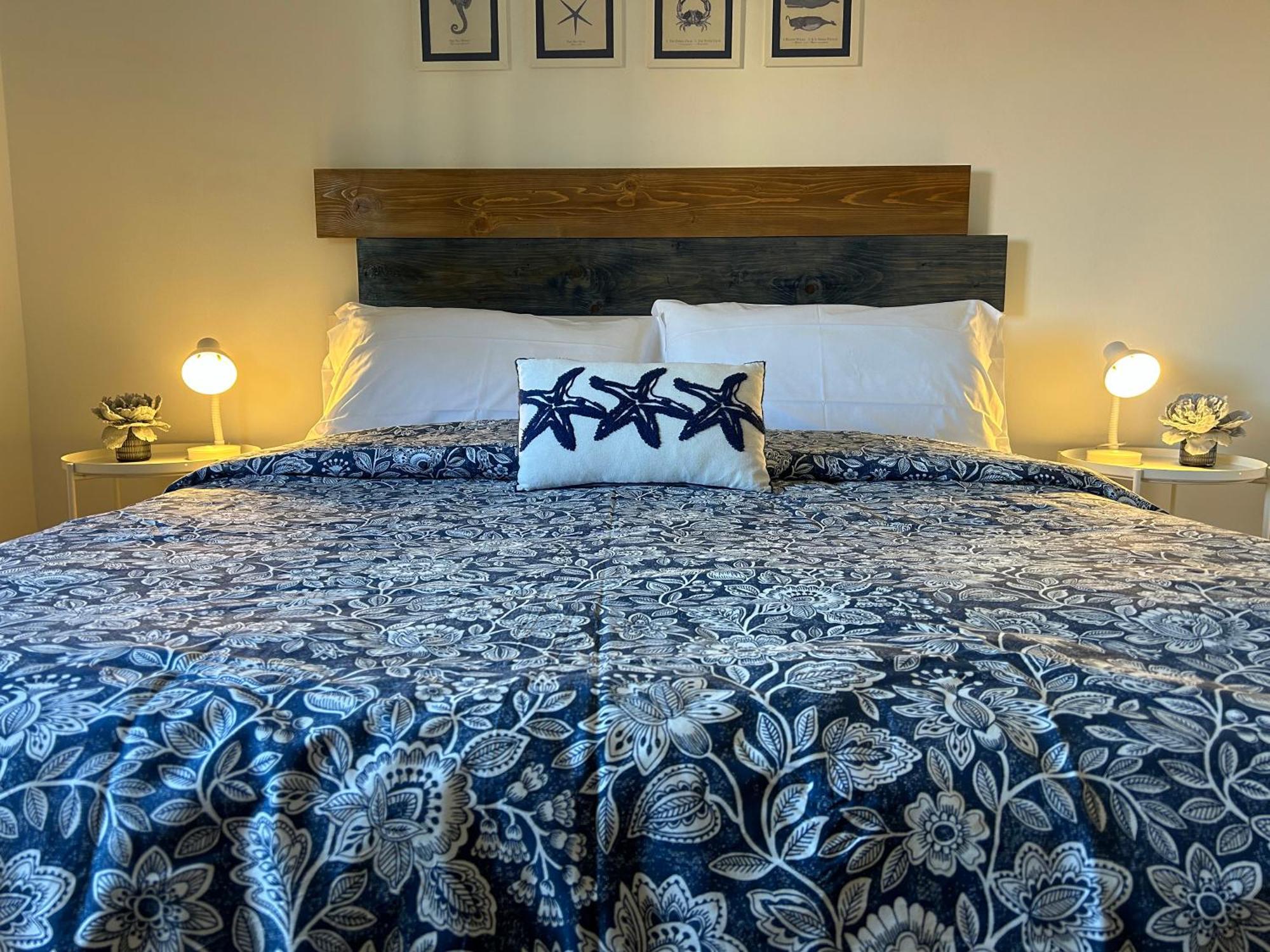 Apartment Sea Breeze House